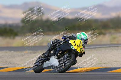 media/Oct-30-2022-CVMA (Sun) [[fb421c3cec]]/Race 6 500 Supersport-350 Supersport/